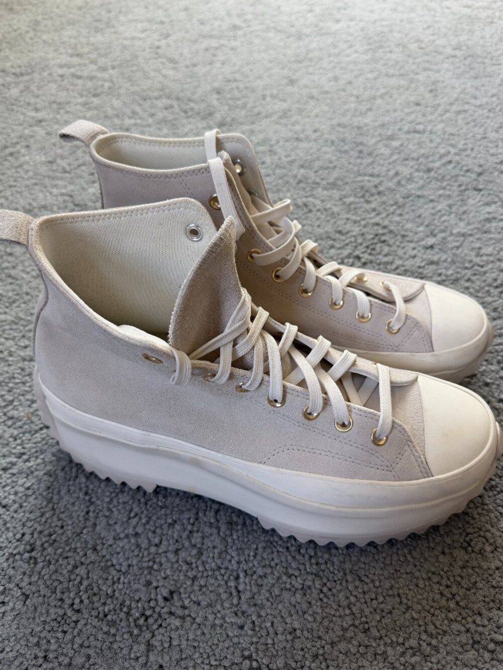 Converse Run Star Hike Platform in Earthy Neutrals - Men's Size 10.5 - Suede EUC